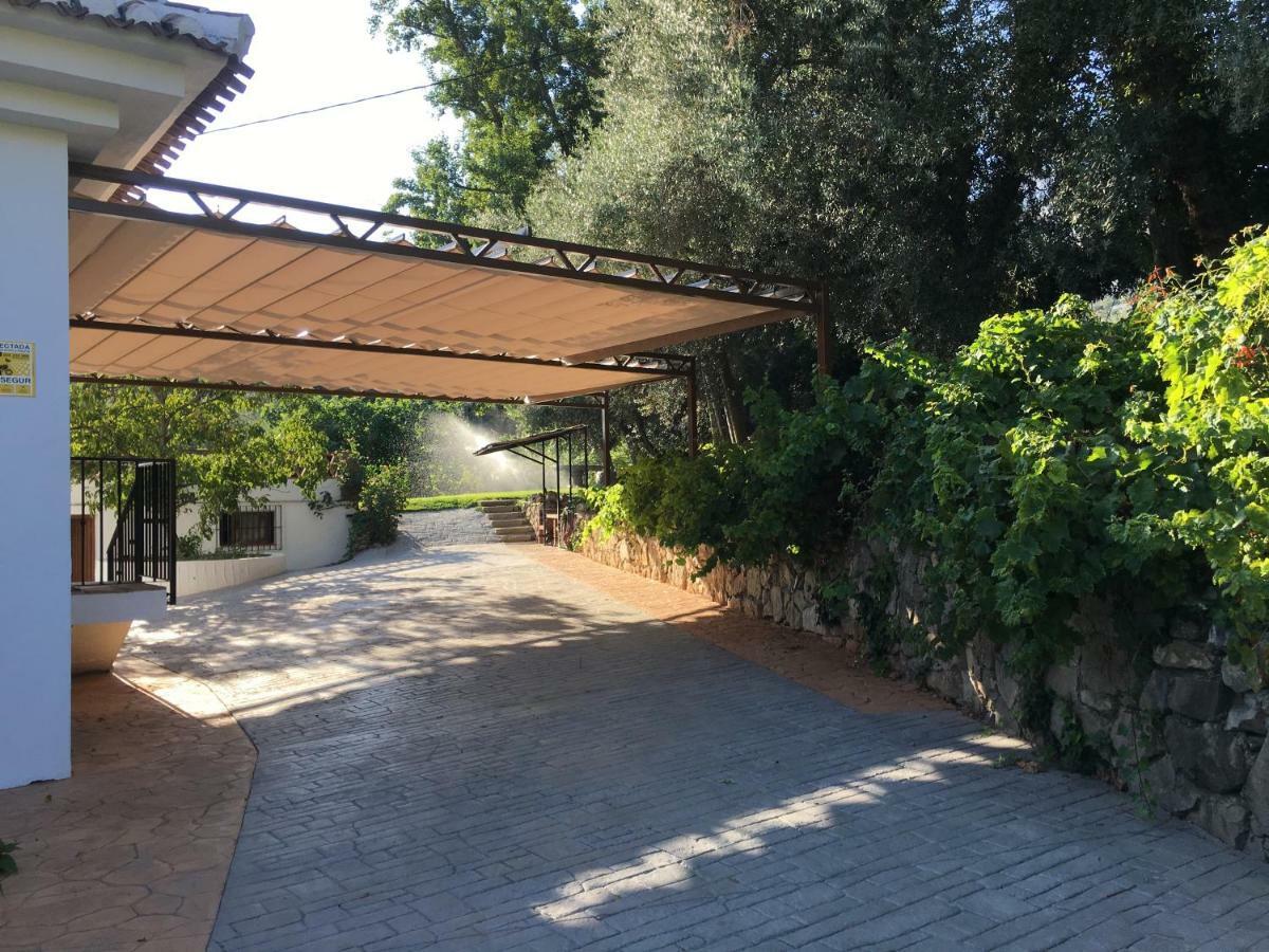 Casa De Los Alamos Периана Экстерьер фото