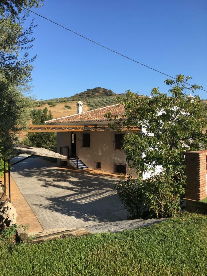Casa De Los Alamos Периана Экстерьер фото
